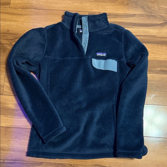 Patagonia Tops - Patagonia Dark Blue Fleece Pullover with Gray Accents